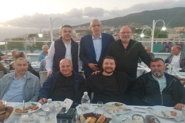 GEMLİK PROTOKOLÜ VE İŞADAMLARI OĞLAK PARTİSİNDE BULUŞTU