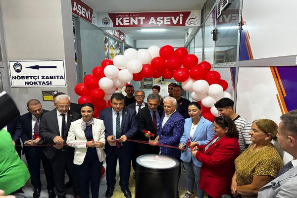 Gemlik’te her sabah sıcak çorba ikramı