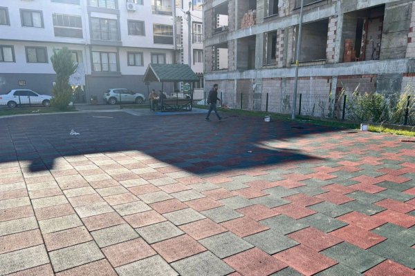 Gemlik'te Parklara Yoğun Bakım ve Onarım