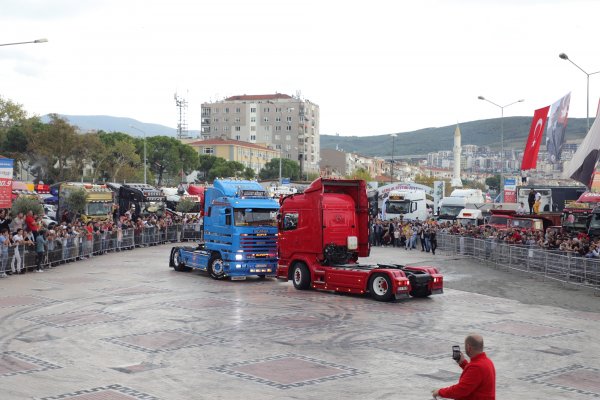 Gemlik’te Truck Fest nefesleri kesti