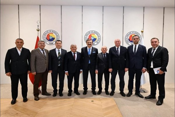 GEMLİK TSO BAŞKANI HAMALOĞLU, TOBB GENEL KURULU’NDA BÖLGESEL SORUNLARI GÜNDEME TAŞIDI