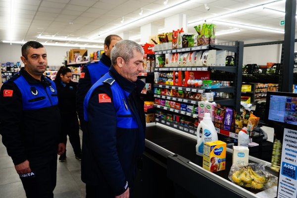 Gemlik Zabıtası market denetiminde