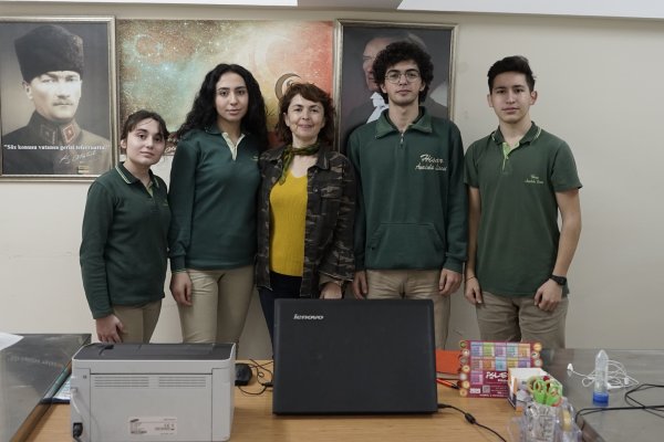 Gemlikli öğrencilerden TÜBİTAK başarısı