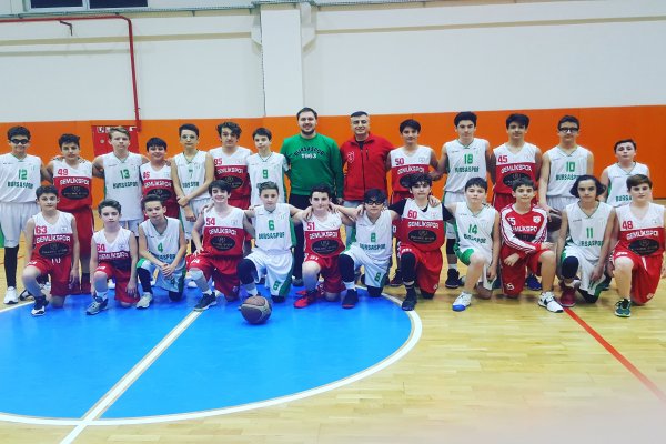 GEMLİKSPOR: 71 BURSASPOR: 50