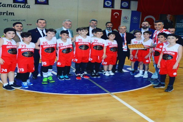 GEMLİKSPOR BASKETBOL U11 MİNİK TAKIM HÜKMEN GALİP