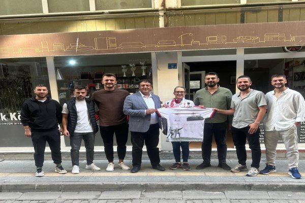GEMLİKSPOR DAN GAZETEMİZE ZİYARET