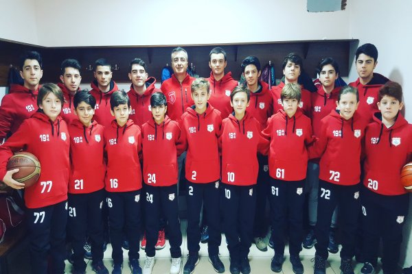 Gemlikspor Kestel’den galibiyetle döndü
