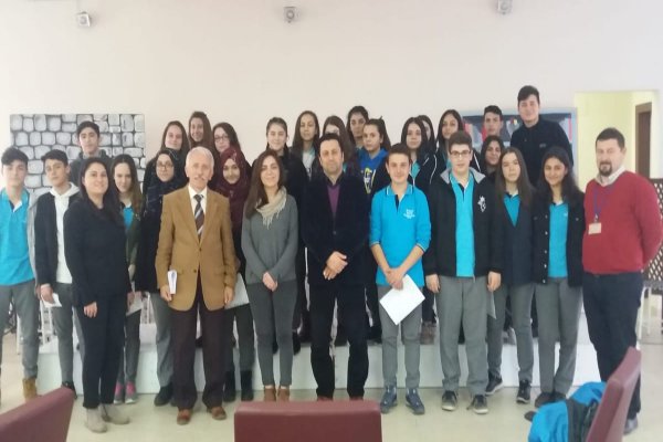 Gemport Gemlik Anadolu Lisesi ölen öğretmenini unutmadı