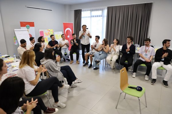 GENÇLERİN SESİ BURSA’DAN YÜKSELDİ