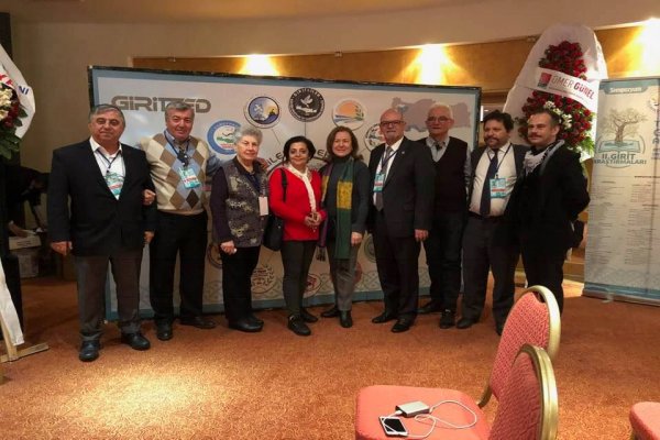 Giritliler köklerini araştırıyor