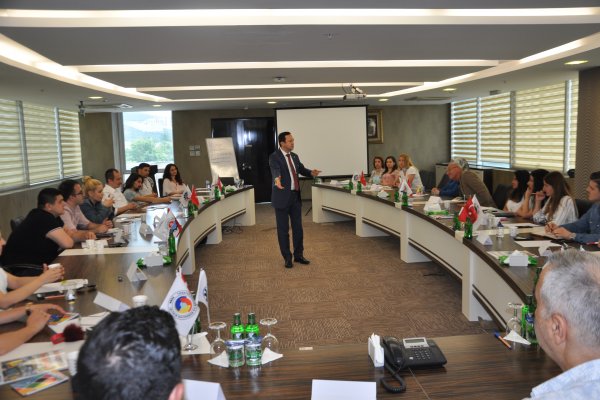 GTSO’da liderlik eğitimi semineri sürüyor
