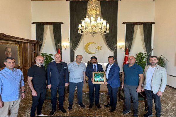 GTSO Heyeti Deprem Bölgesinde