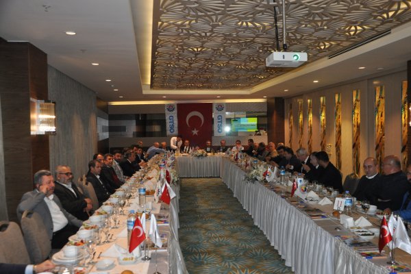 GTSO Meslek Komiteleri üyeleri yemekte buluştu