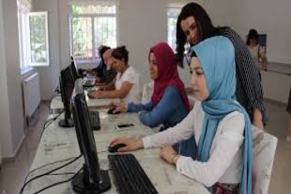 Halk Eğitimde kurslar başladı