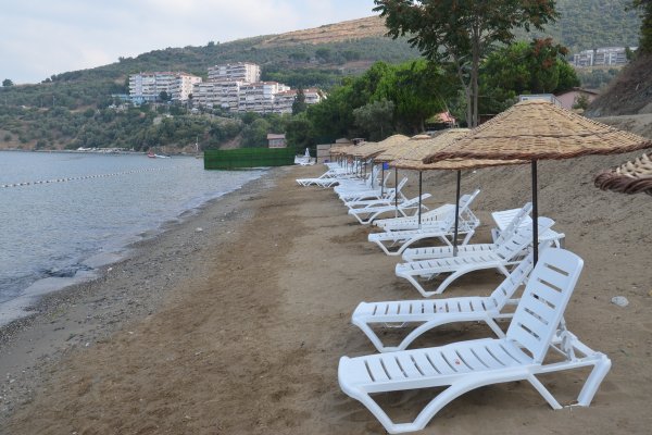 Hasanağa Kadınlar plajı yenilendi