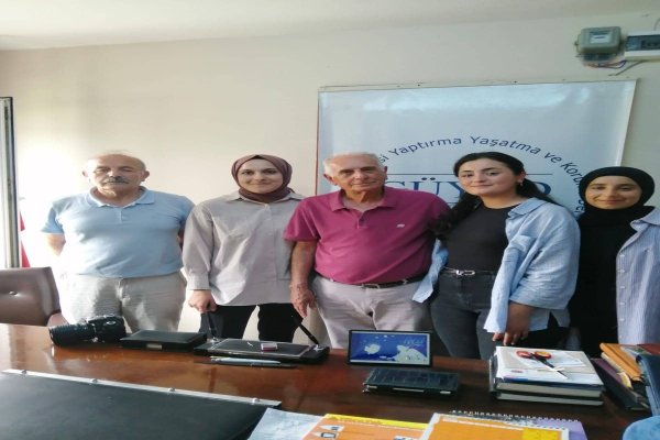 HUKUK ÖĞRENCİLERİ ÜNİVERSİTE  YAPTIRMA DERNEĞİNİ ZİYARET ETTİLER…