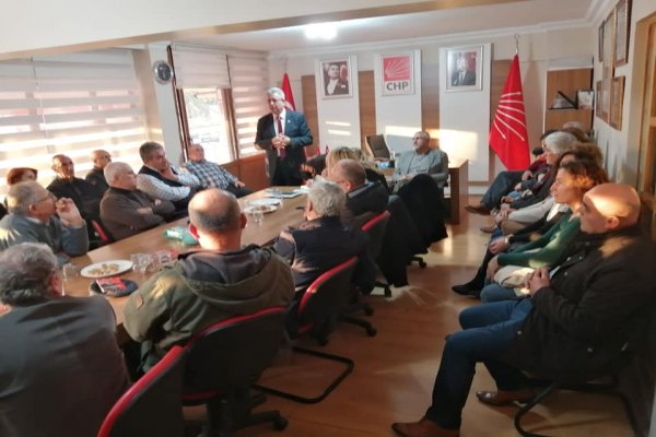 Hüseyin Akkuş Gemlikli delegeden destek istedi