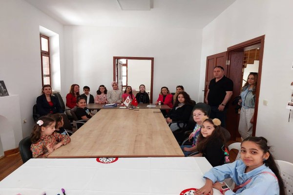 İLK İŞ UÇURTMA ŞENLİĞİ