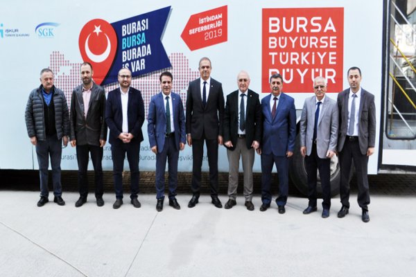 İstihdam Seferberliği Otobüsü Gemlikteydi