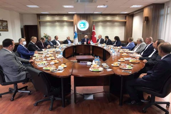 İYİ PARTİ'DEN MARMARABİRLİK BAŞKANLIĞINA GENİŞ KATILIMLI ZİYARET