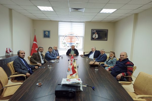 İYİ PARTİ”DEN TİCARET BORSASINA ZİYARET