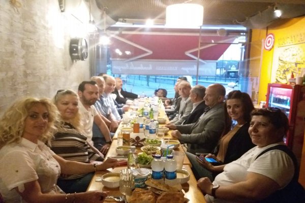 İYİ Partililer iftarda buluştu