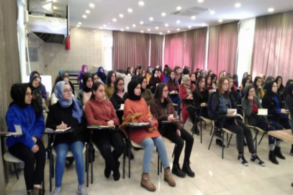 Karacaali Eğitim ve Motivasyon Kampı'nda eğitimler sürüyor