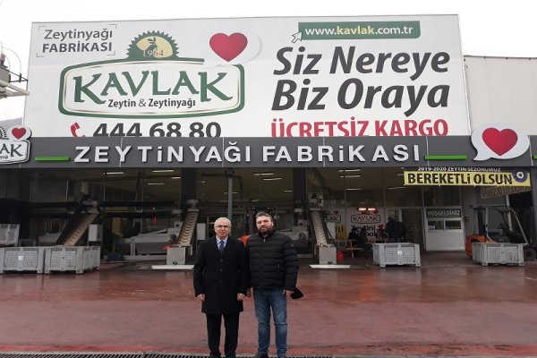 Kaymakam Dönmez, Kavlak Zeytinleri firmasını ziyaret etti