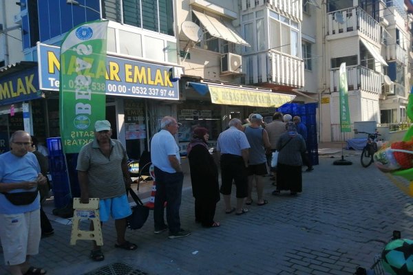 Kumla da BESAŞ ekmeği kuyruğu