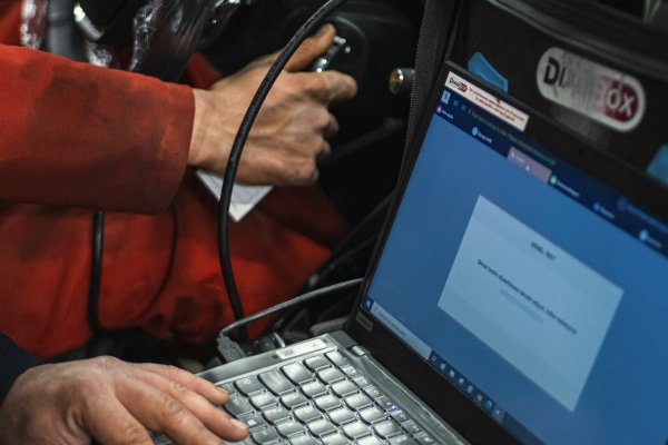 Modern Otomobillerde Elektronik Sistemlerin Önemi Artıyor
