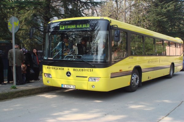 Öğrencilere Bursakart jesti