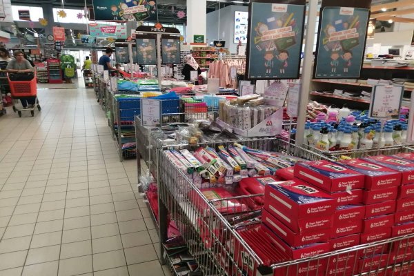 Okullar açılırken velilerde kara kara düşünüyor