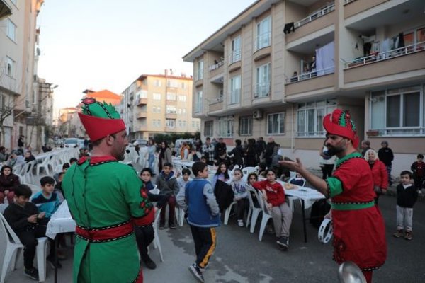 Ramazan ayında birlik ve beraberliğin adresi Gemlik oldu