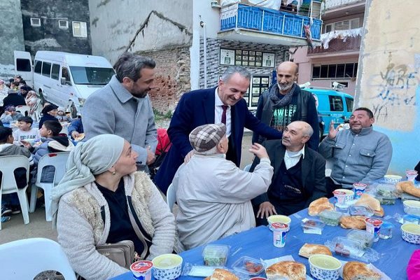 Refik Yılmaz ‘Halk Marketlerden yapılan yardımları artıracağız’