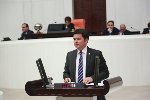 SANAYİ ATIKLARI MARMARA DENİZİ’Nİ KİRLETİYOR, KONU TBMM’DE