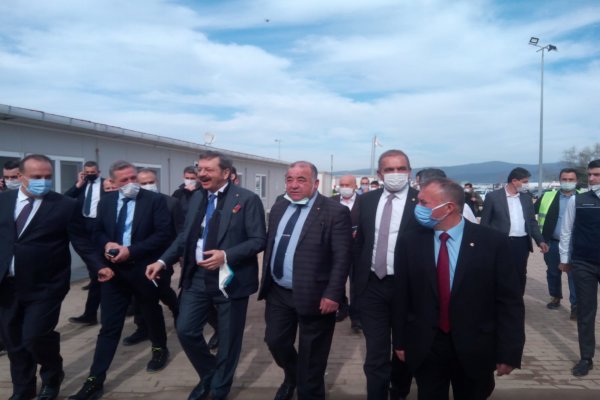 Sanayi ve Teknoloji Bakanı Varank TOGG Fabrikası İnşaat Sahasında İncelemede Bulundu