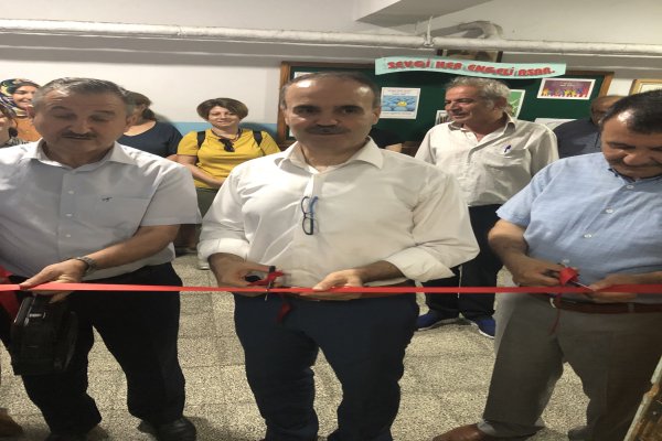 ŞEHİT ÖĞRETMEN ETEM YAŞAR İLKOKULUNDA YIL SONU SERGİSİ AÇILDI