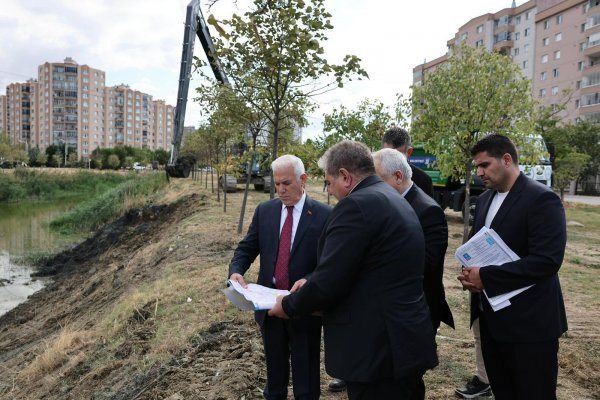SEL RİSKİNE KARŞI DERELERDE TEMİZLİK SEFERBERLİĞİ