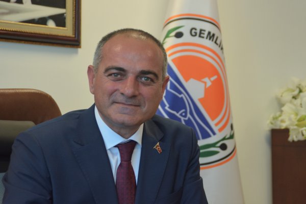 Sertaslan, 1 Mayıs İşçi Bayramı’nı  kutladı