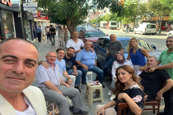Sertaslan, “Kapalı Pazar yerinde yürüyen merdiveni onarttık, çalıştıracağız”