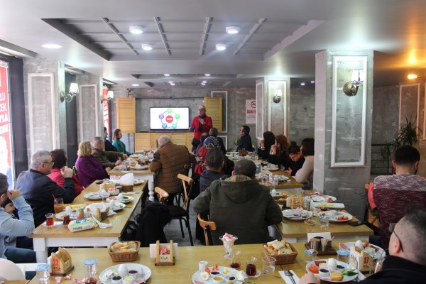 SERTASLAN, “ÜST AKIL GEMLİK’İN TURİZM MERKEZİ OLMASINI İSTEMİYOR”