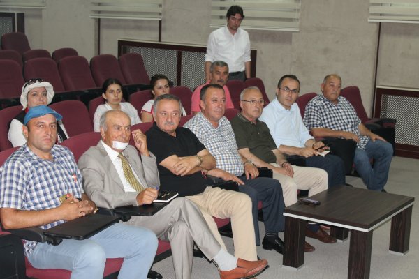 Tarımı destekleme toplantısına ilgi olmadı