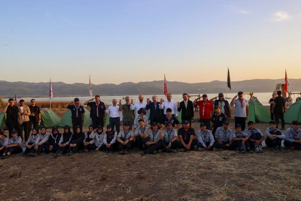 TBMM Başkanı Mustafa ŞENTOP Gemlikli İzcilere biraraya geldi