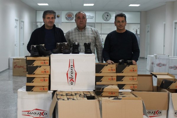 Ticaret Borsası bin 100 öğrenciyi sevindirdi