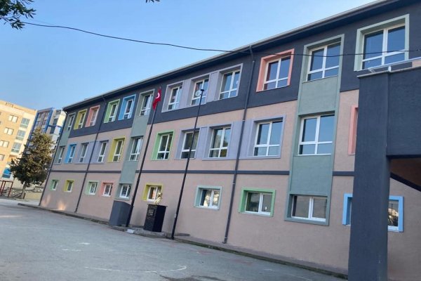 TÜRKİYE’DE VE BURSA’DA BİR İLK: KENDİ ENERJİSİNİ ÜRETEN İLKOKUL OKUL BORUSAN İLKOKULU