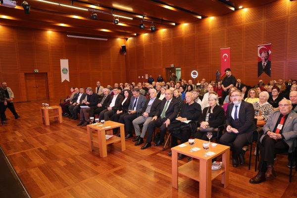 TÜRKİYE'NİN AYDINLANMA MODELİ: KÖY ENSTİTÜLERİ