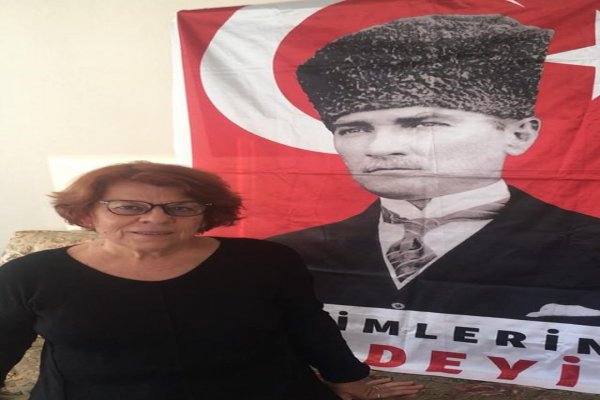UĞUR MUMCUYU ANARKEN
