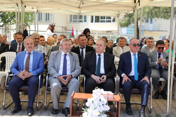 UMURBEYLİ HACI ETEM AĞA ANILDI