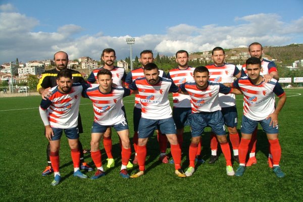 UMURSPOR KAPTANIYLA ÜÇ PUANI KAPTI
