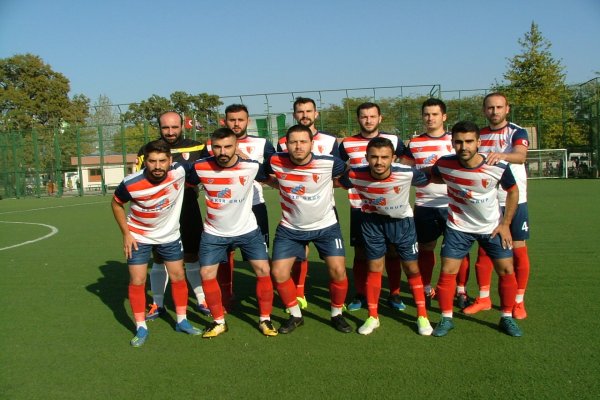 UMURSPOR LİDERİ DURDURAMADI
